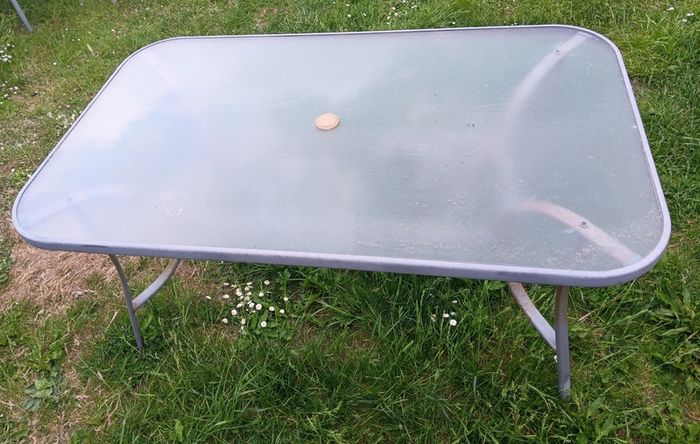 Garden table