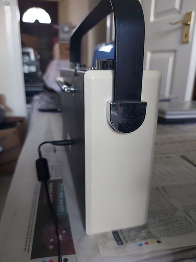 MAXTEK Vintage Style DAB & FM Radio, Model 61250, in excellent condition and working perfect