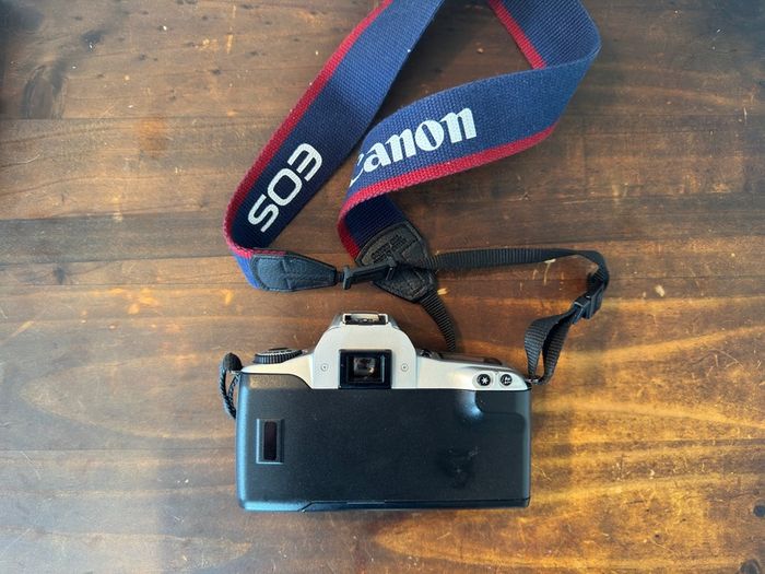 Canon EOS 300 Film Camera + Lens, 4 Batteries & 2 Kodak Films (Complete Kit)