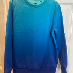 F&F ombre sweater