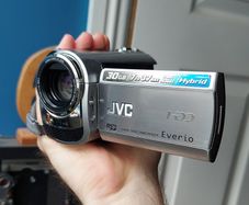 JVC GZ-MG332 Retro Y2K Camcorder Video Camera