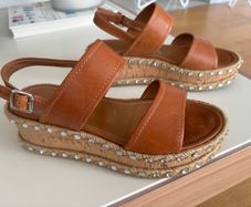 High-quality Italian leather Tan sandals with 2 " platform