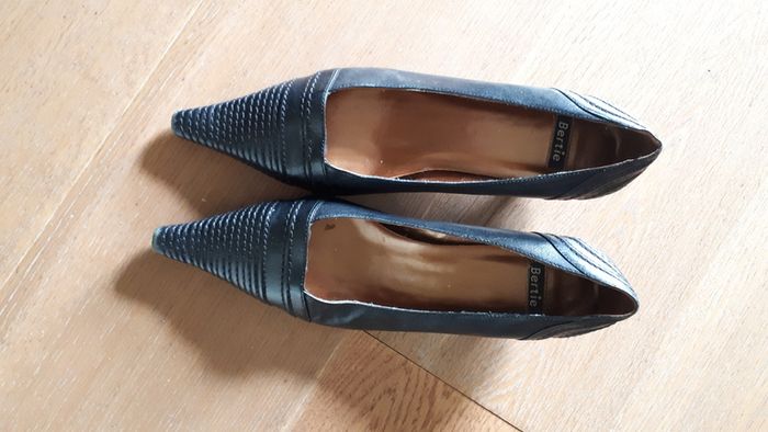 Bertie Black Shoes Size 3 (36)