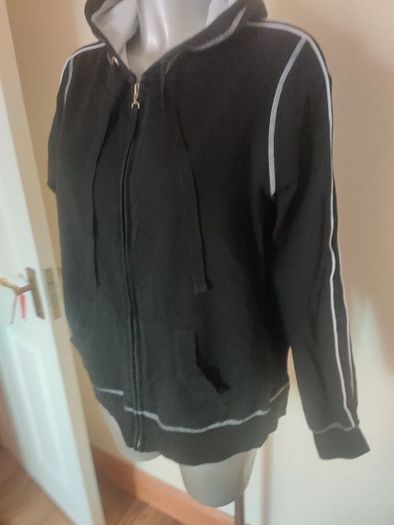 Marks&Spencer black zipped hoodie size UK18/20 EU46/48 Postage included