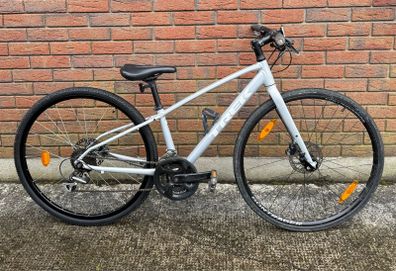 Trek FX2 Disc Hybrid Bike