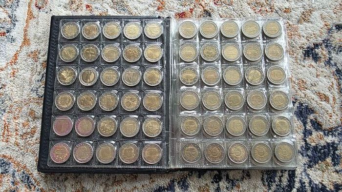 2 euro coins