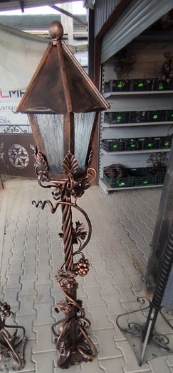 Garden Metal Lamps Brand New