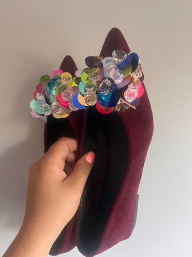 Burgundy ballerinas