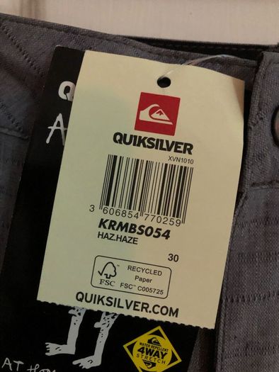 Mens BNWT Quick sliver shorts W30"