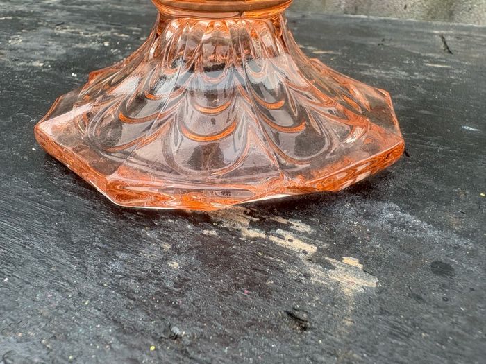 Free vintage glass vase 2 chips