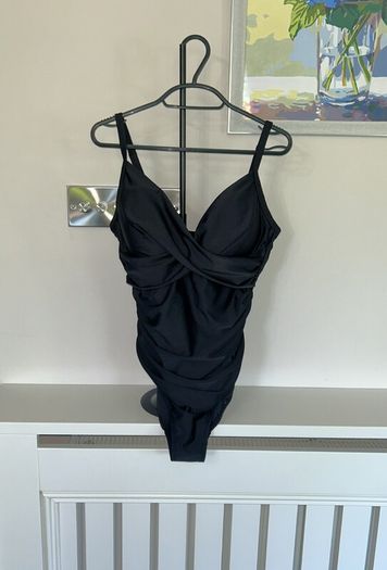 Ladies Black Tummy Control Swimsuit from Very Size UK 16 / EU 44