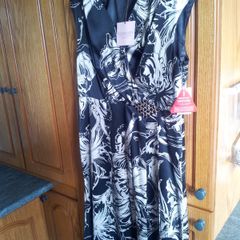 Savoir Printed Wrap Midi Dress