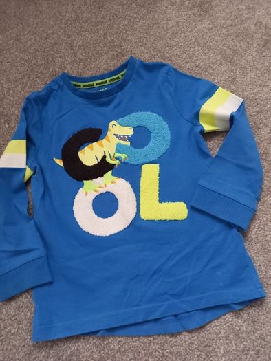 boys top.age 4/5