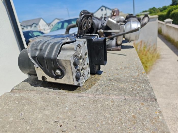 Saab 93 ABS pump and module
