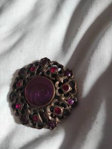Scarf holder / brooch