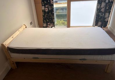Single bed with mattress