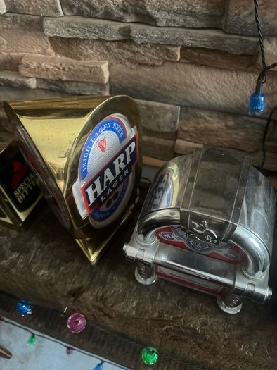 Pub fonts