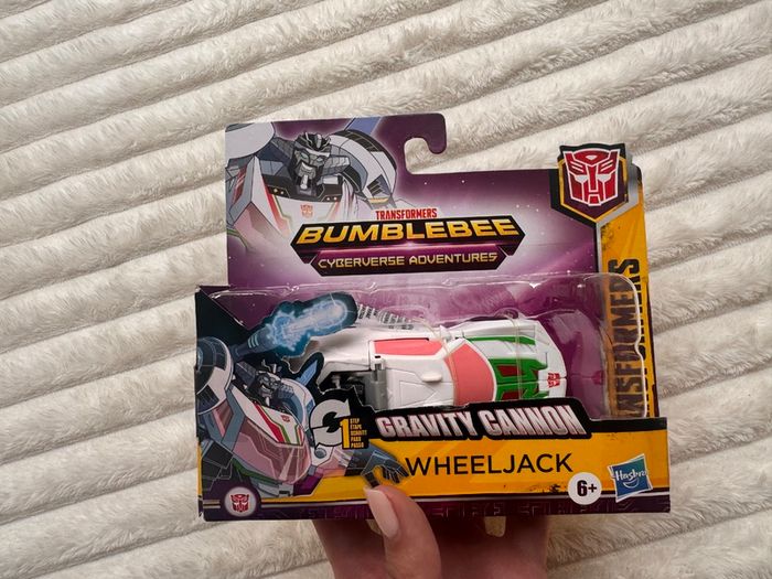Transformers Bumblebee Cyberverse Adventures Gravity Cannon WheelJack Please see photos