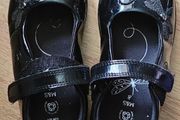 Girl shoes