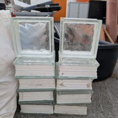glass block 7.5"/19cm square x 10. 8cm thuck
