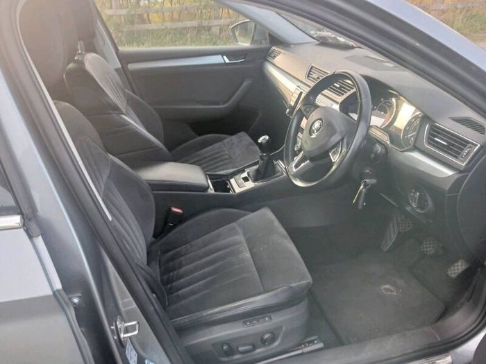 Skoda superb estate