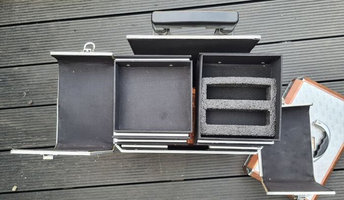 Cosmetic Case Makeup Trolley Beauty Suitcase Box Organizer