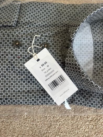 Brand new Diffney men's print shirt