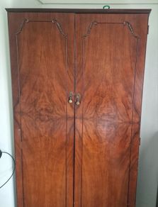 Vintage Ornate 2 Door Wardrobe