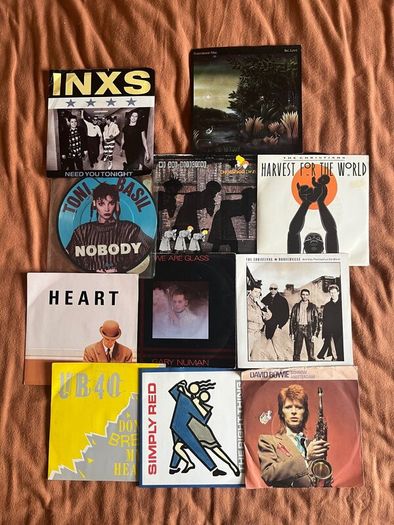 1000 Vinyl   7 inch singles collection