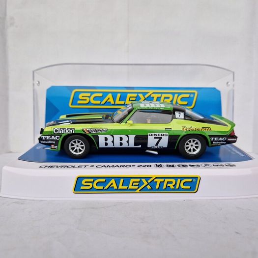 Scalextric Chevrolet Camaro Z28  Slot Car ( gt supercar touring 24hr muscle )
