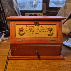 Vintage Sowing/Trinket/Writing/Friendhip Box