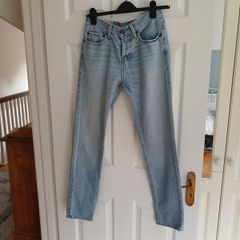 Hollister ladies jeans