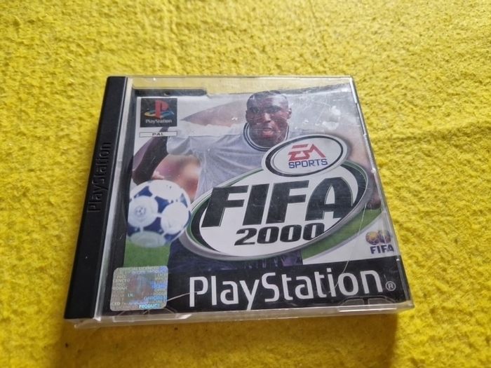 Fifa 2000  PlayStation1 ps1 PlayStation2 ps2 games Original