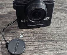 zoom q2n 4k with case