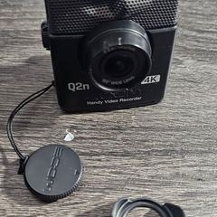 zoom q2n 4k with case