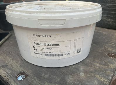 Copper clout nails 30mm X 2.65mm (5) 5 Kg tubs .