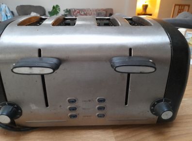 4 Slice Toaster