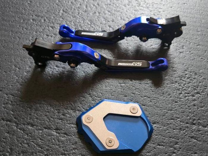 BMW R1200GS foldable levers
