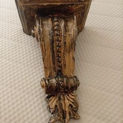ornamental shelf