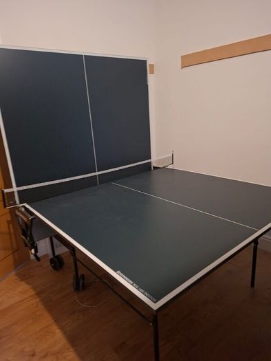 Table Tennis Table