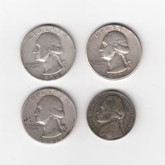 USA 3 x Quarters, 90% silver coins and 1943 wartime 35% silver Nickel.  Note : part holed in nickel ( no. 403)