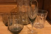 Smoky Glass jug + 4 assorted glasses
