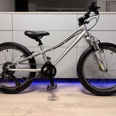 Specialized Hot Rock Kids Bike 20 inch