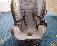 Free car seat
