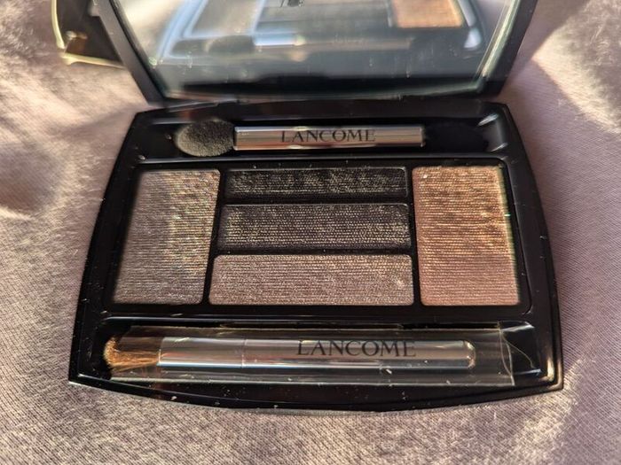 Lancome smoky eyes palette