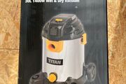 Titan TTB776VAC 1400W 30Ltr Wet &amp; Dry Vacuum 220-240V