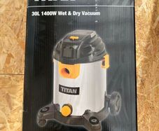 Titan TTB776VAC 1400W 30Ltr Wet & Dry Vacuum 220-240V