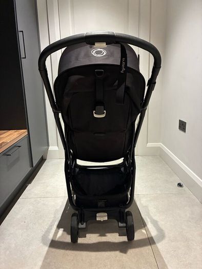 Bugaboo Butterfly with rain cover, standing board