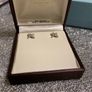 white gold pair of earrings brand new in box Image 2