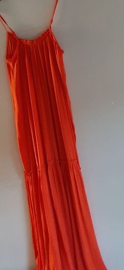 New maxi dress tag attached